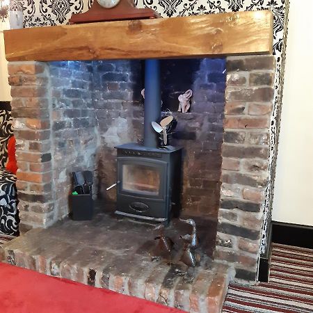 Apartamento The Saracens Head Old Lounge Skegness Exterior foto